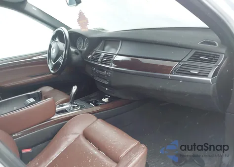 2012 BMW X5 xDrive35D z USA, uszkodzony, nr VIN 5UXZW0C51CL669733